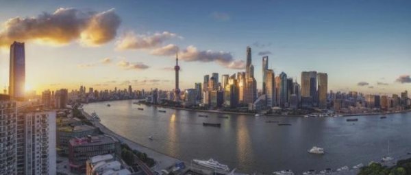 登录入口 坐拥全球第一大港，它为何雅致对准内河？